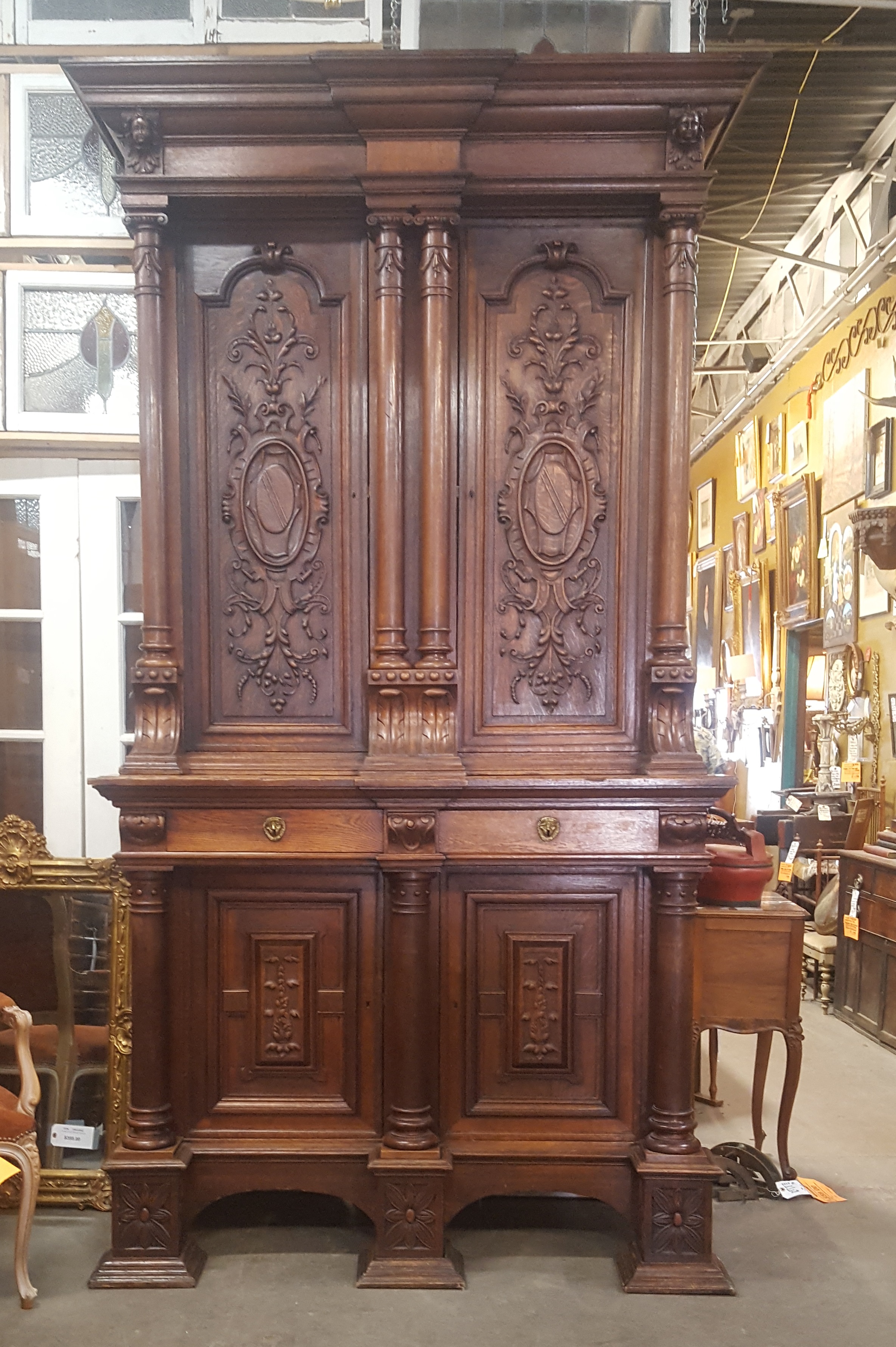 Lots Of Furniture Antiques Warehouse Great Prices And Selection Dallas