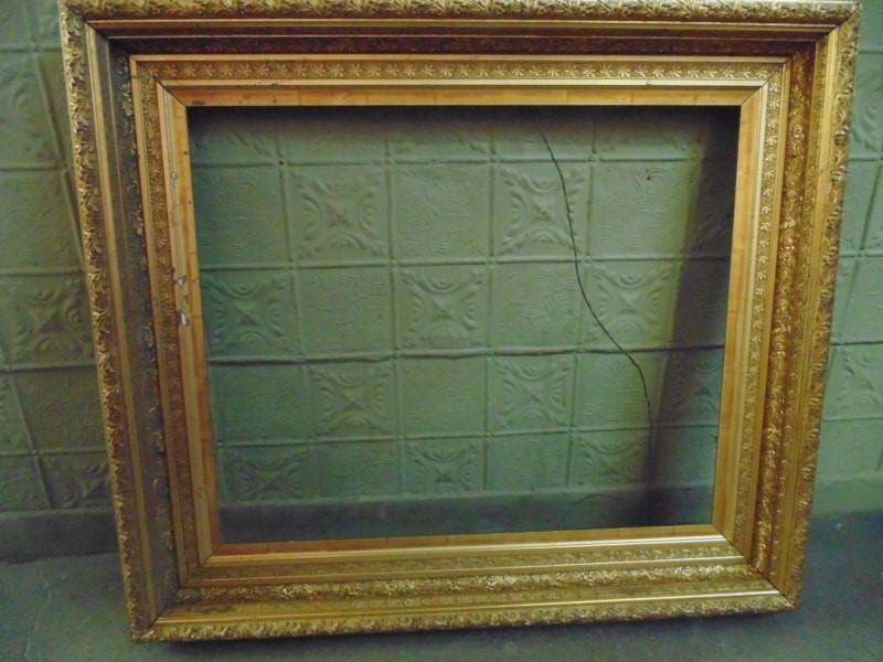 13L09204 LARGE ORNATE FRAME (1) » to Lots of Furniture Antiques